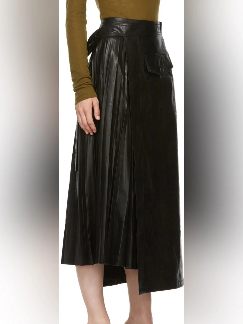 LVIR Black Faux Leather A-Line Skirt